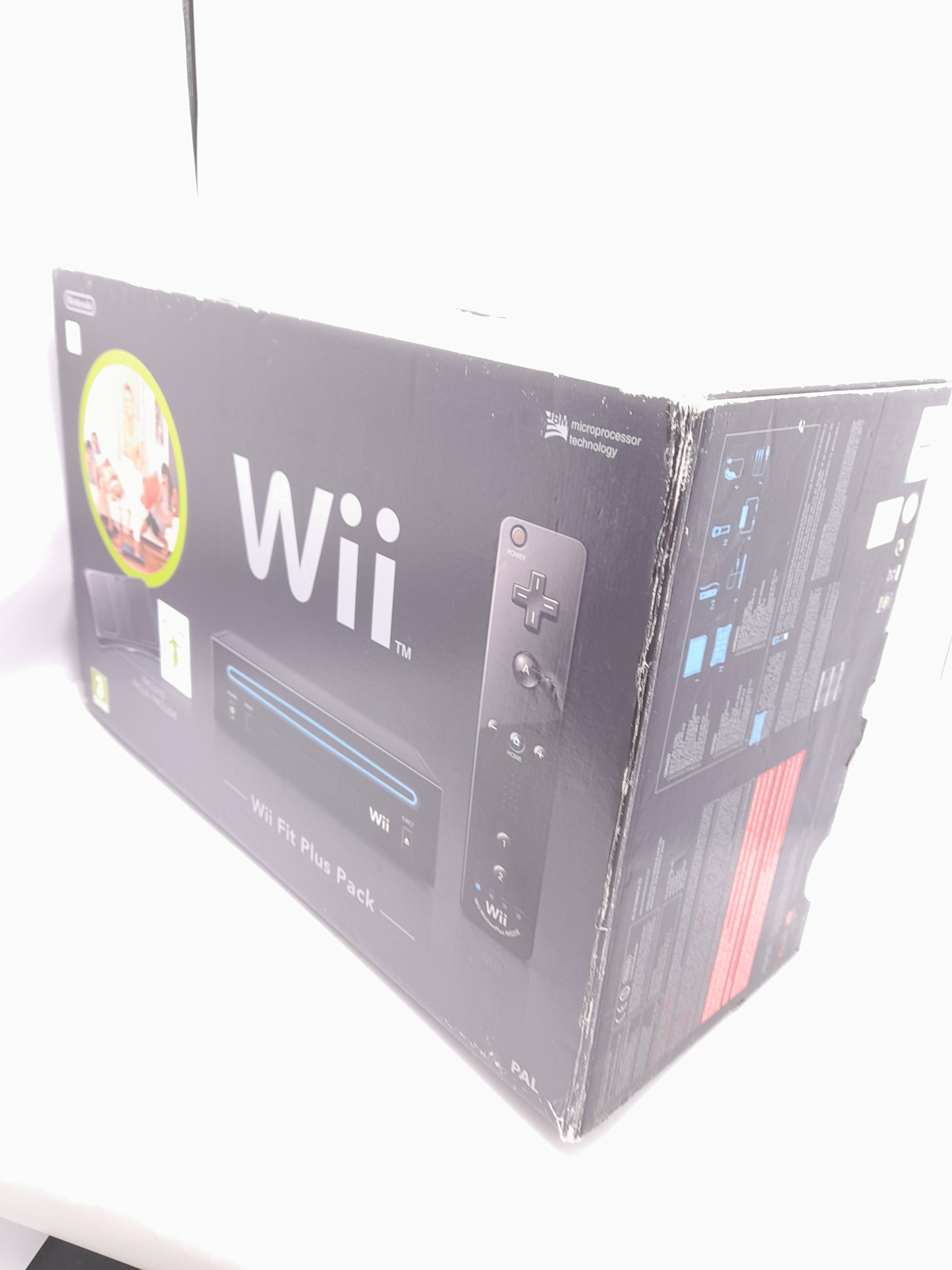 Foto van Wii Fit Plus Pack Zwart in Doos