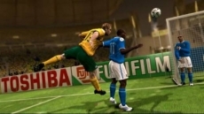 Review FIFA 10: Mooie kopbal!