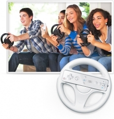 Review Nintendo Wii Wheel: Het wii wheel gebruik je door deze naar link of rechts te draaien.