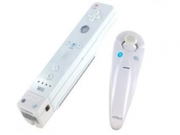 Er word een klein blokje op de <a href = https://www.mariowii.nl/wii_spel_info.php?Nintendo=Wii-afstandsbediening>Wii-mote</a> geklikt die contact maakt met de Kama.