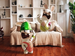 De Rabbids laten even zien hoe je TV Party speelt.